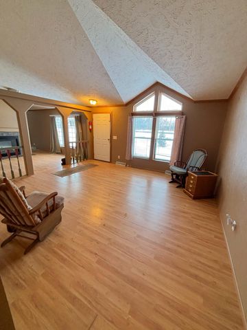 5040 Highway 47 NW, Dalbo, MN 55017