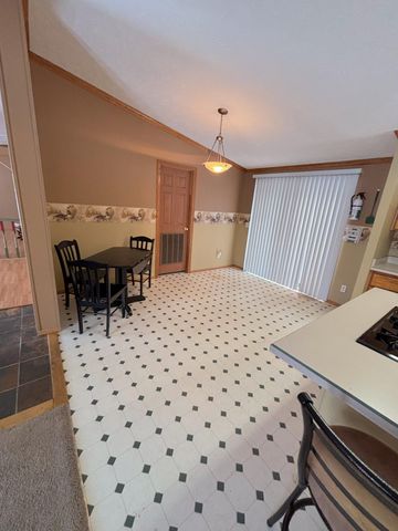 5040 Highway 47 NW, Dalbo, MN 55017