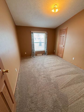 5040 Highway 47 NW, Dalbo, MN 55017