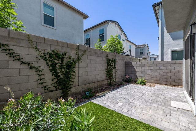 17118 N 50th Way, Scottsdale, AZ 85254