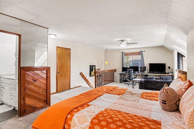 813 Tierra Street, Grand Rapids, MI 49508