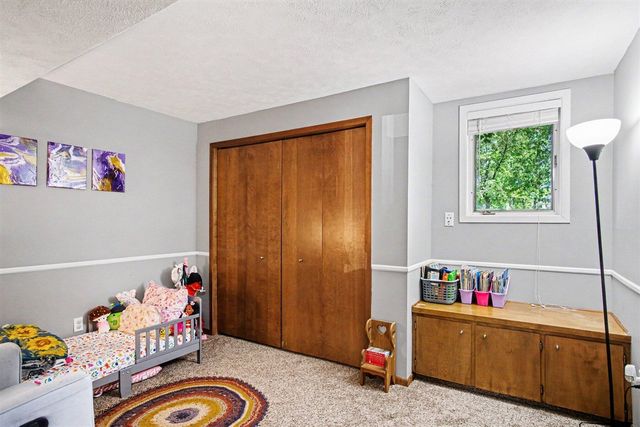 813 Tierra Street, Grand Rapids, MI 49508