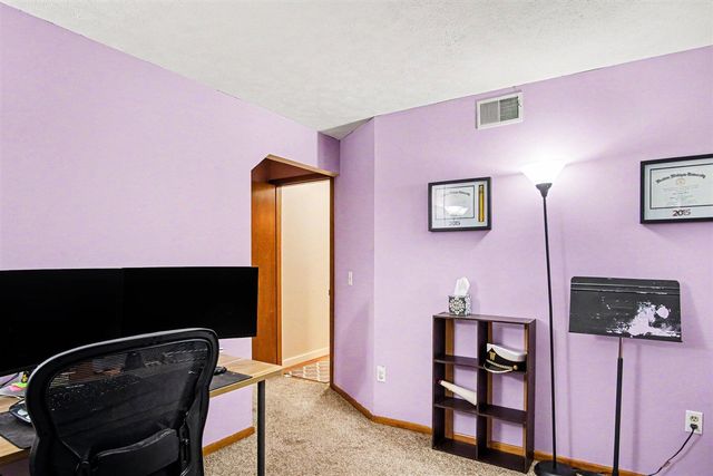 813 Tierra Street, Grand Rapids, MI 49508