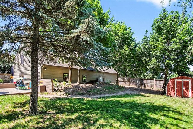 813 Tierra Street, Grand Rapids, MI 49508