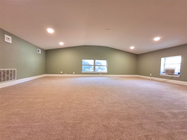 3717 W Spurgeon Street, Fort Worth, TX 76133