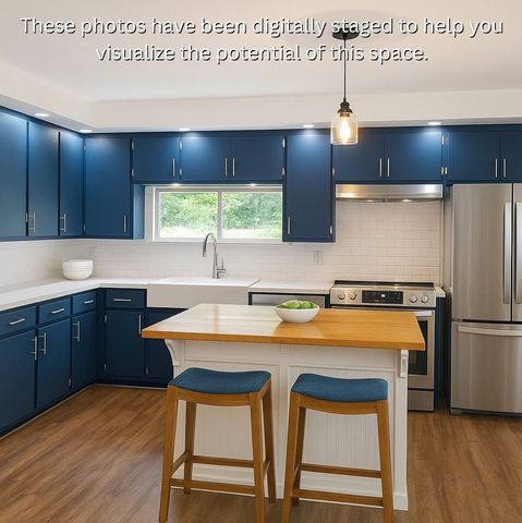 3717 W Spurgeon Street, Fort Worth, TX 76133