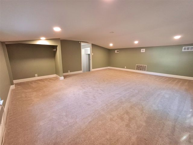 3717 W Spurgeon Street, Fort Worth, TX 76133
