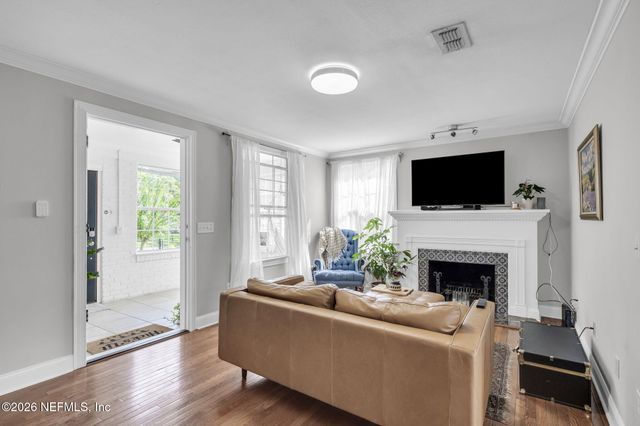 4652 COLLEGE Street, Jacksonville, FL 32205