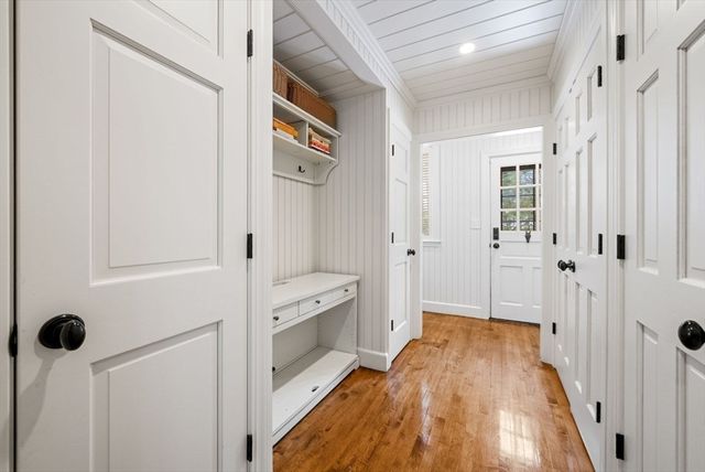 25 Longmeadow Road, Wellesley, MA 02482