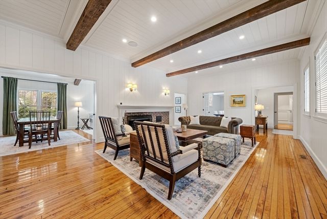 25 Longmeadow Road, Wellesley, MA 02482