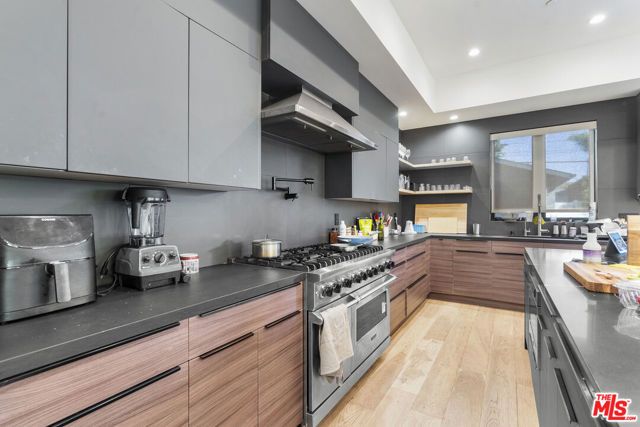 3932 Glencoe Avenue, Venice (los Angeles), CA 90291