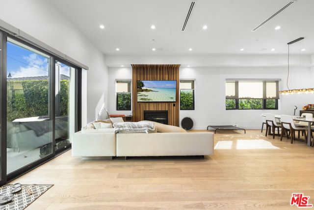 3932 Glencoe Avenue, Venice (los Angeles), CA 90291