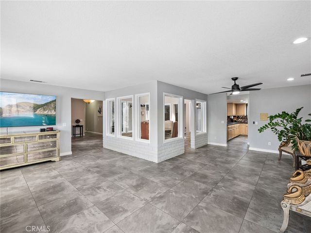 19786 Symeron Road, Apple Valley, CA 92307