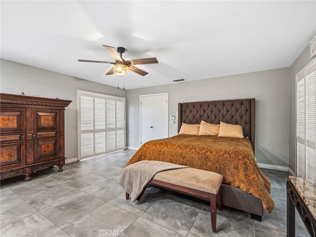 19786 Symeron Road, Apple Valley, CA 92307