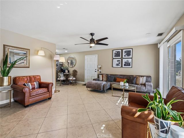 19786 Symeron Road, Apple Valley, CA 92307