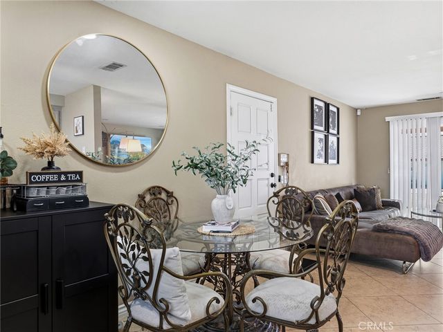 19786 Symeron Road, Apple Valley, CA 92307