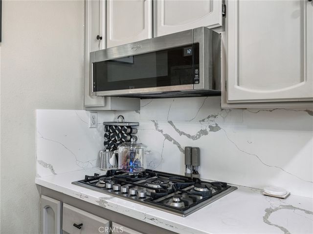 19786 Symeron Road, Apple Valley, CA 92307