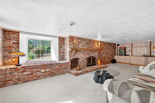 1801 McCorkle Road, South Park, PA 15129