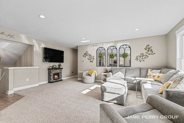 13061 Spruce Ridge Road, Spencer Twp, MI 49326