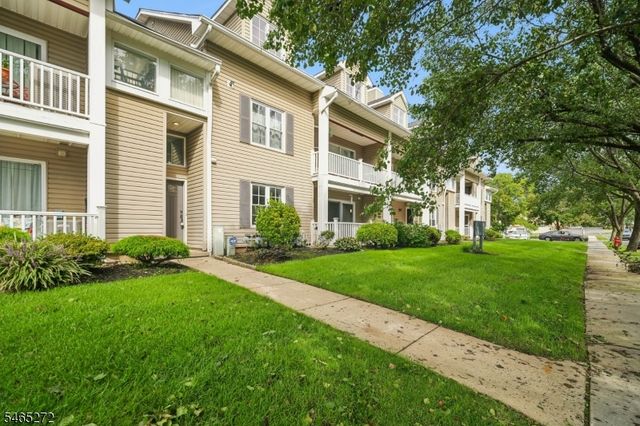 905 Montague Ave, Woodbridge Twp., NJ 08830