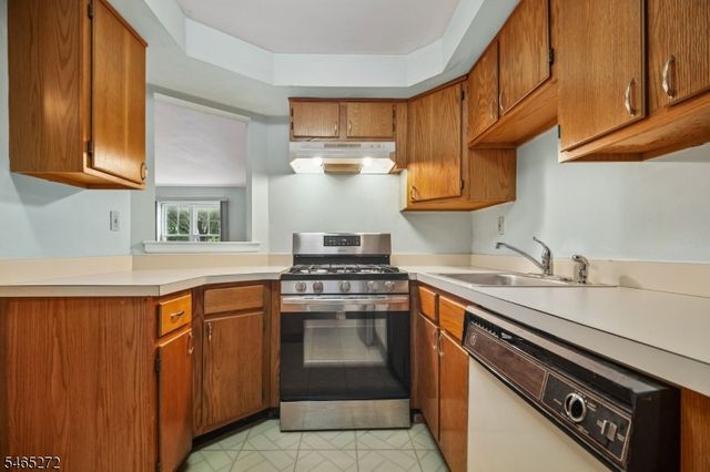 905 Montague Ave, Woodbridge Twp., NJ 08830