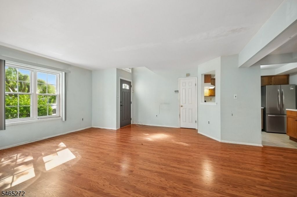 905 Montague Ave, Woodbridge Twp., NJ 08830 — photo 3
