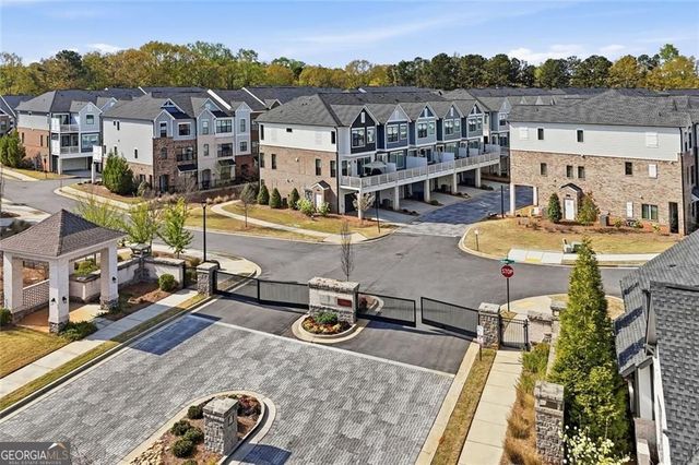 405 Ashbury Drive, Roswell, GA 30076