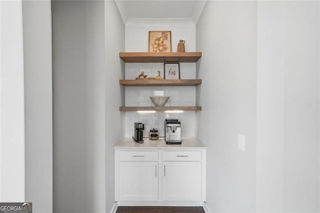 405 Ashbury Drive, Roswell, GA 30076