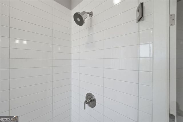 405 Ashbury Drive, Roswell, GA 30076