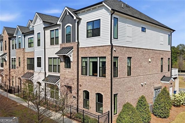 405 Ashbury Drive, Roswell, GA 30076