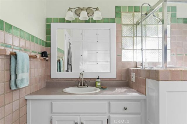 587 E 3rd, Chico, CA 95928