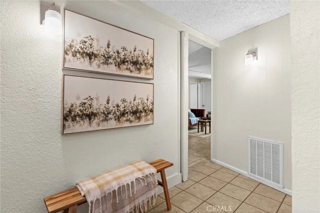 587 E 3rd, Chico, CA 95928