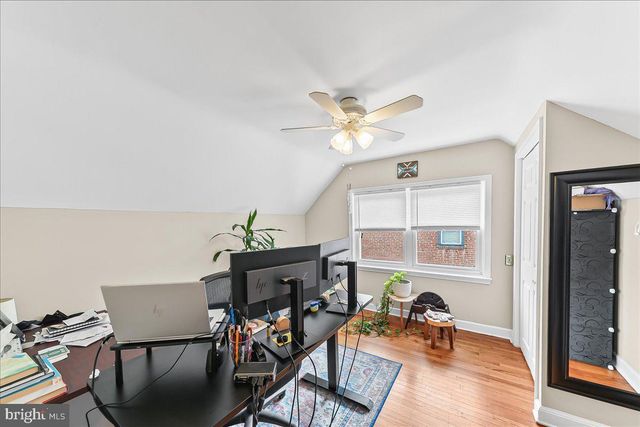 4 S CHESTER AVE, Aldan, PA 19018