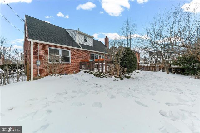 4 S CHESTER AVE, Aldan, PA 19018