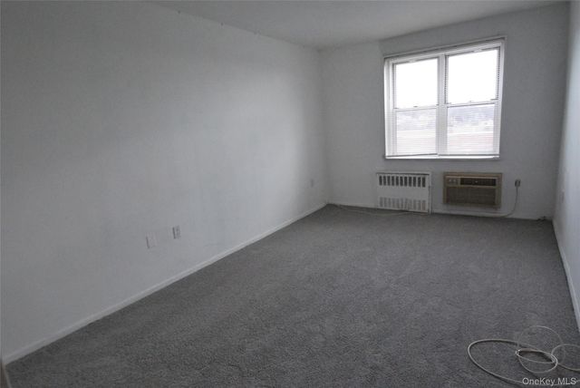 7 Balint Drive 625, Yonkers, NY 10710