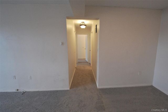 7 Balint Drive 625, Yonkers, NY 10710