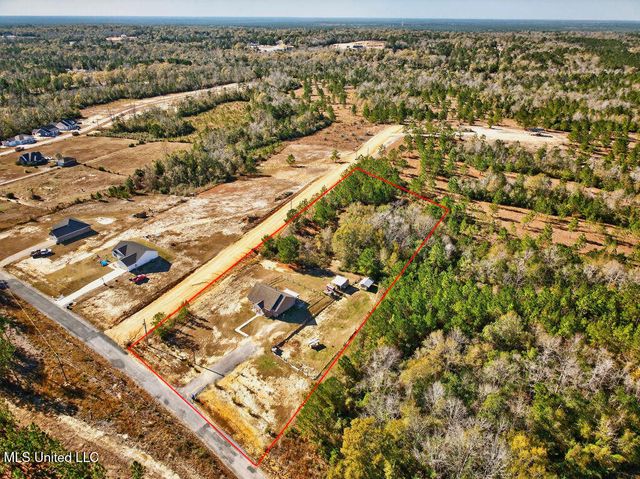 43 Parker Road, Perkinston, MS 39573