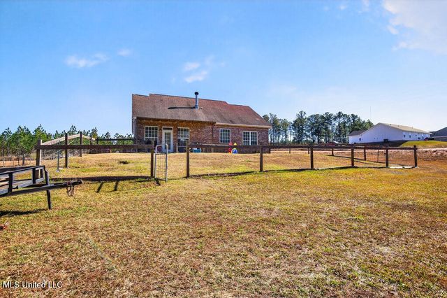 43 Parker Road, Perkinston, MS 39573