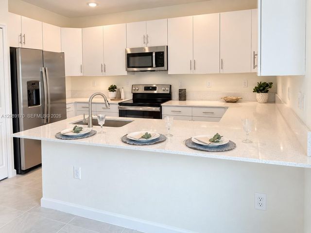 3476 W 114th Terrace 1, Hialeah, FL 33018