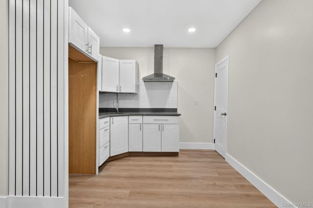 142 N 27th Street, Wheatley Heights, NY 11798