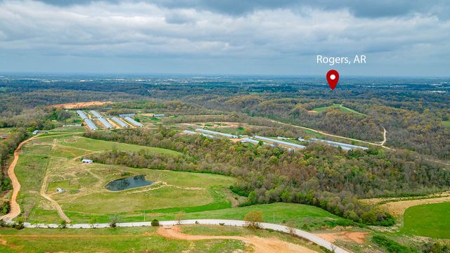10791 Stoney Point Road, Lowell, AR 72745