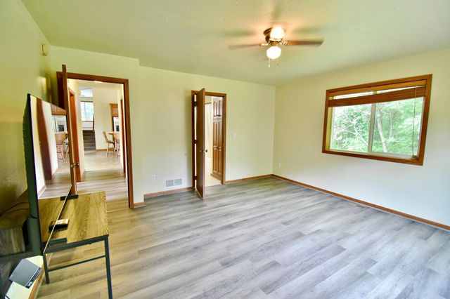 8967 165th Avenue SE, Becker, MN 55308