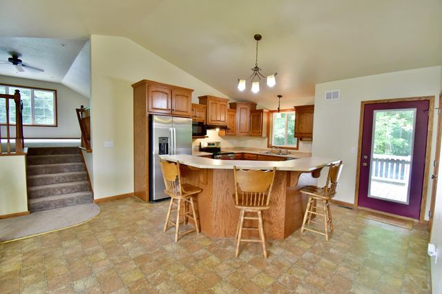 8967 165th Avenue SE, Becker, MN 55308