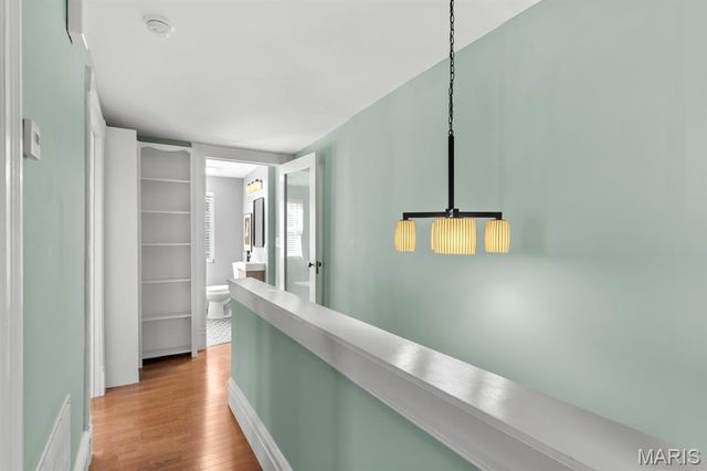2346 Albion Place, St Louis, MO 63104