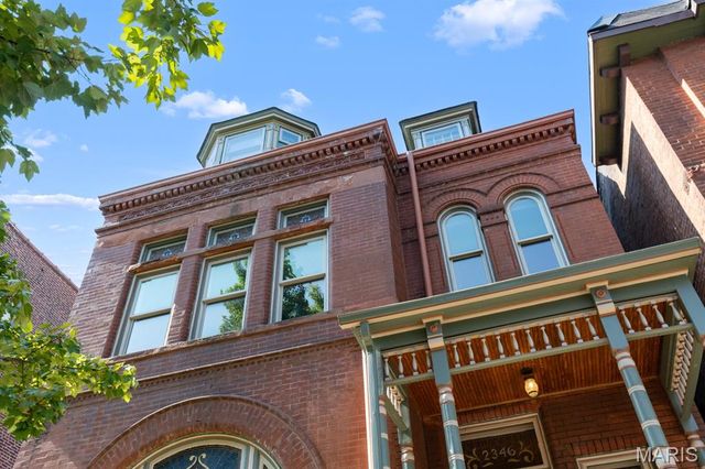 2346 Albion Place, St Louis, MO 63104
