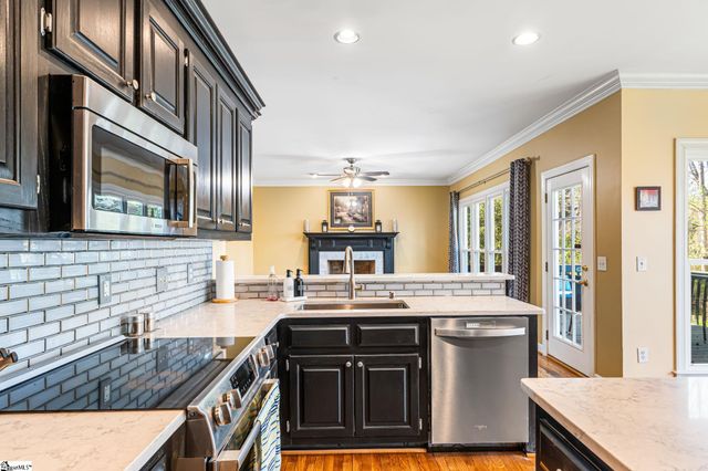 3 Mallard Ridge Place, Simpsonville, SC 29680