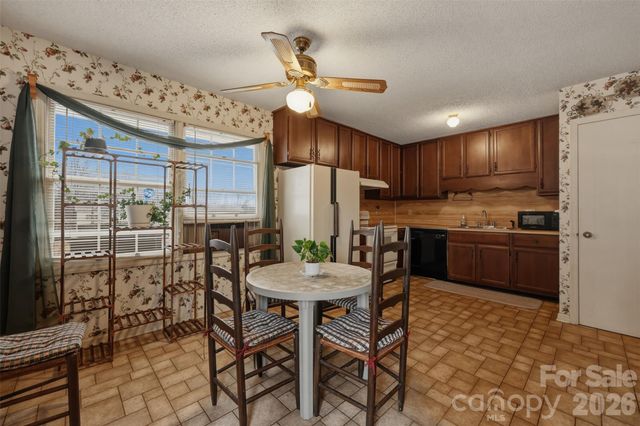 650 Old Wilkesboro Road Extension, Taylorsville, NC 28681