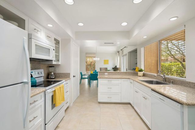 73561 Dalea Lane, Palm Desert, CA 92260