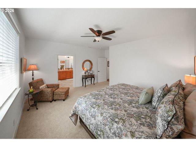 331 Se 13TH Pl, Canby, OR 97013