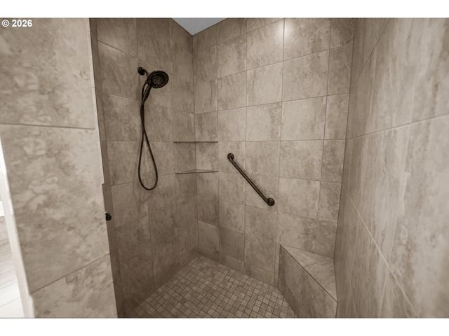331 Se 13TH Pl, Canby, OR 97013